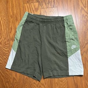 Nike cotton 7in inseam shorts